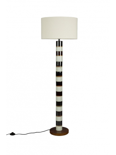 Vertigo Floor Lamp Front