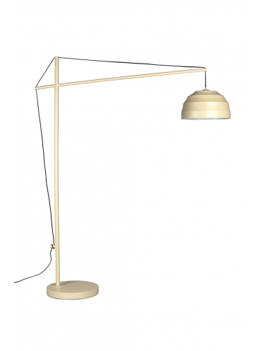 Liwa Floor Lamp Front