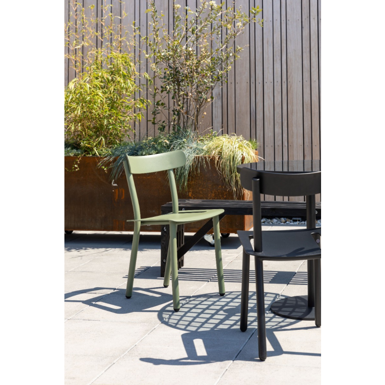 Friday Garden Chair Black Zuiver, Black Friday Outdoor Furniture