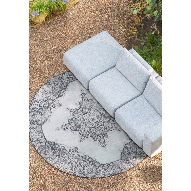 Outdoor carpet deals