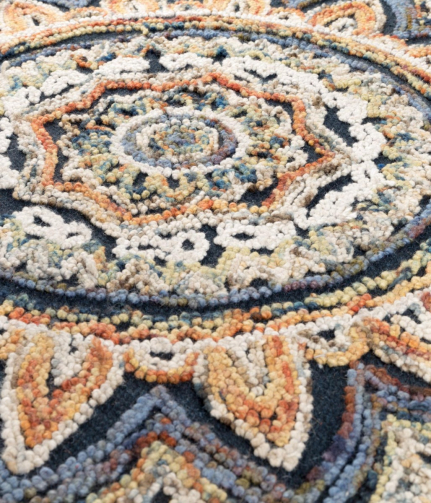 Pix Round Carpet 170' 1