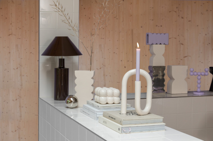 Curves Vase S Shiny Lilac 1