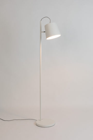 Buckle Head Floor Lamp White 1