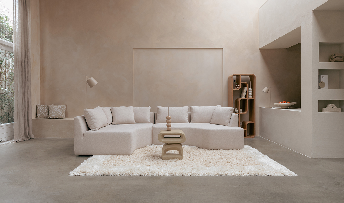Discover the new Summer collection