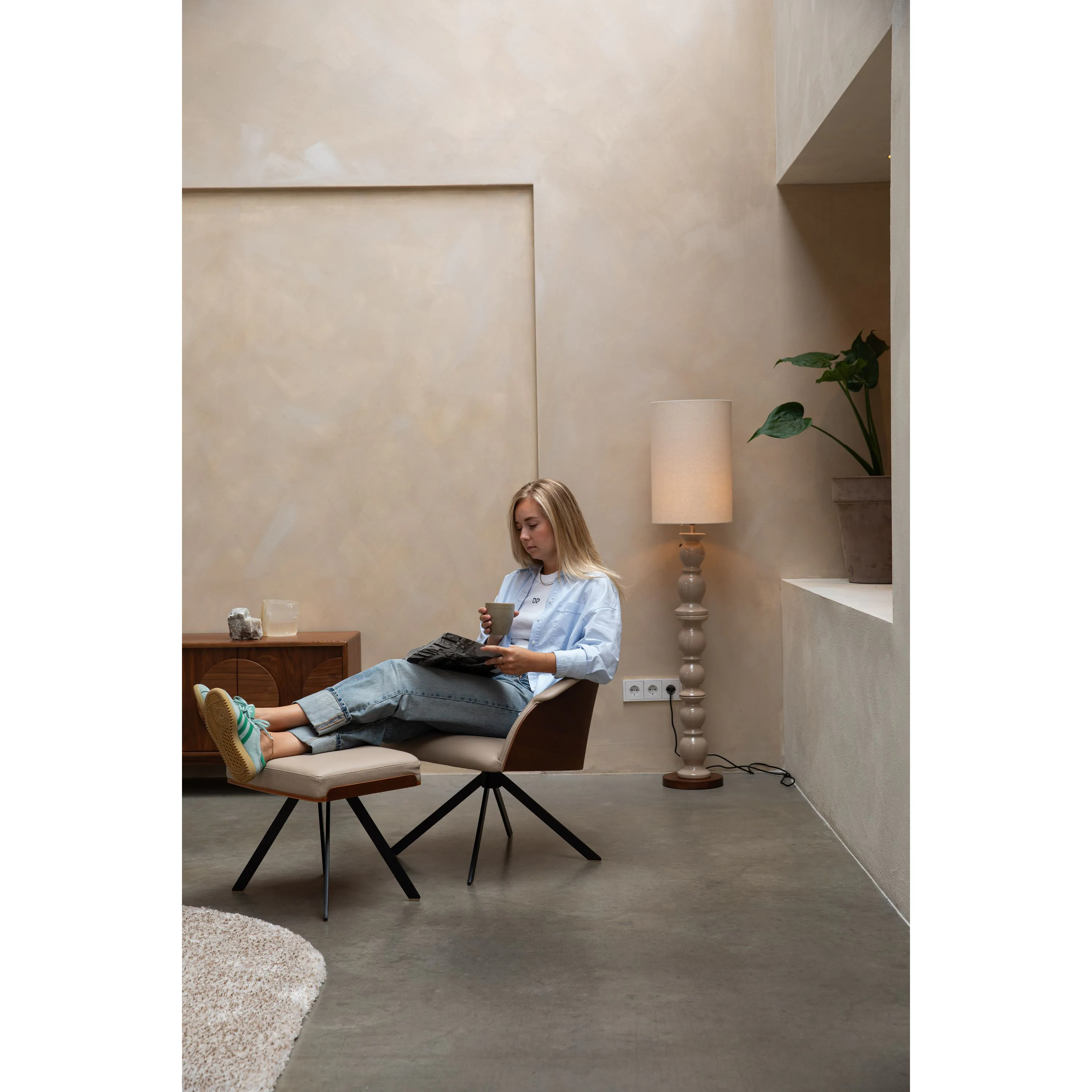 Brew Floor Lamp Beige | Zuiver