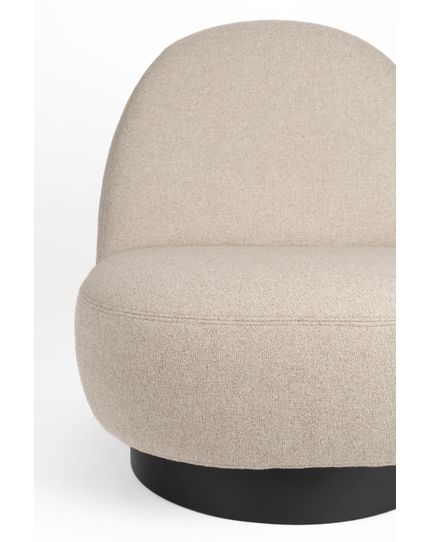Eden lounge chair Front Side