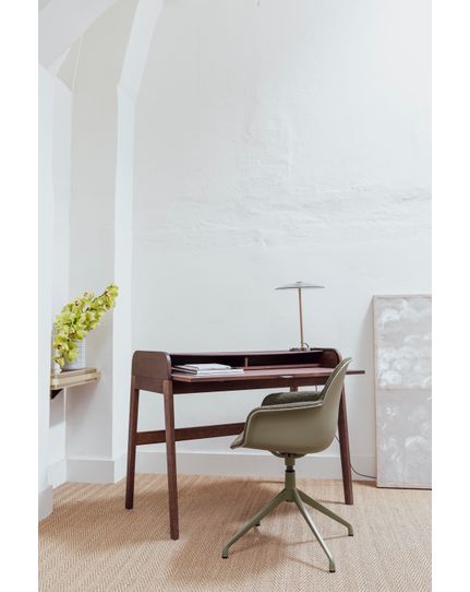 Albert Kuip Swivel Chair & Arm Chair Front Side