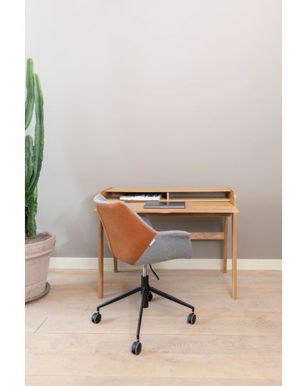 Doulton office chair Front Side