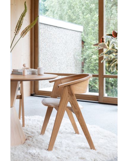 NDSM chair Front Side