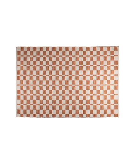 Checker carpet Front