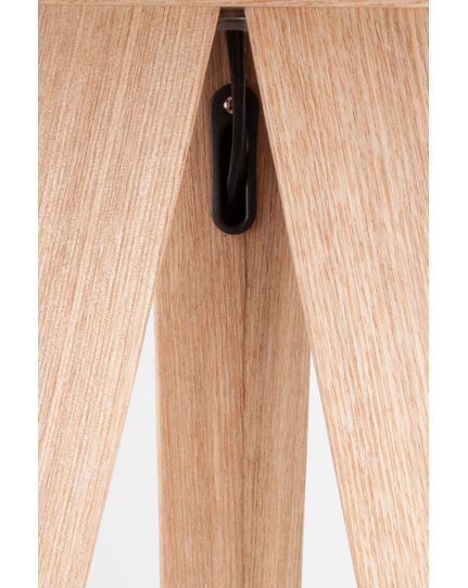 Tripod Wood floor lamp Front Side