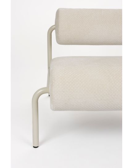 Lekima lounge chair Front Side