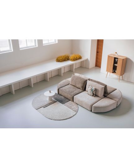 Hunter sofa Front Side