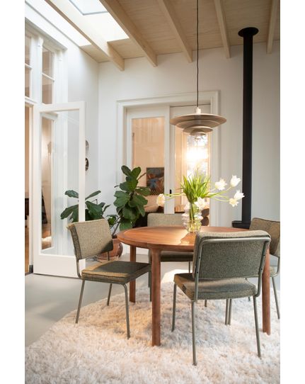 Storm table 128' Front