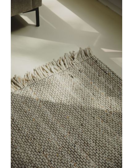 Frills carpet rectangular Front Side