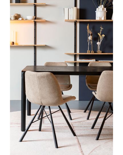 Storm dining table Front Side