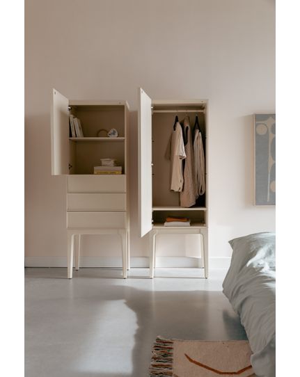 June cabinet 1 door 2 drawers Front