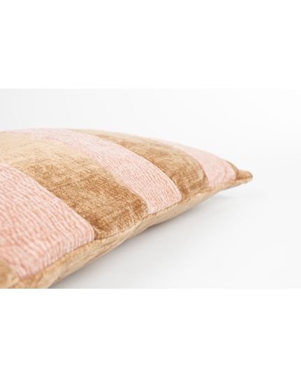 Maisy cushion