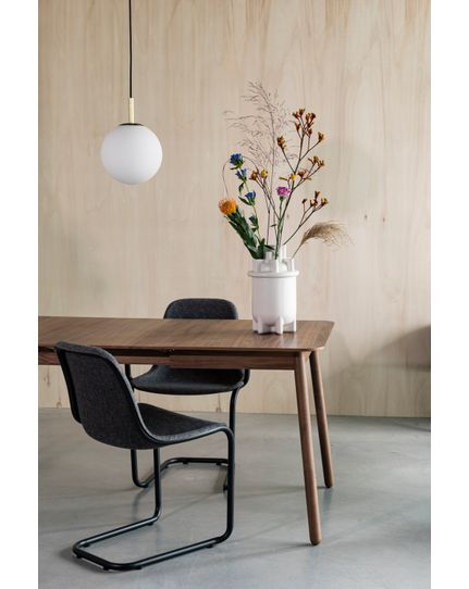 Glimps dining table walnut Front Side