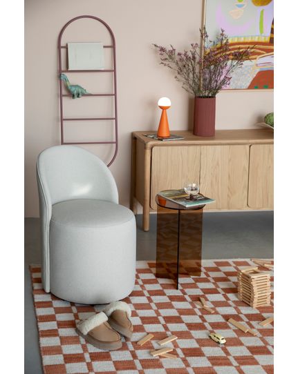 Plush lounge chair