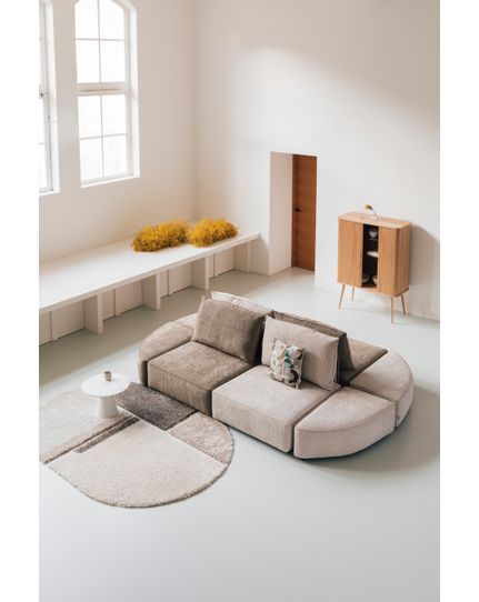 Hunter sofa Front Side