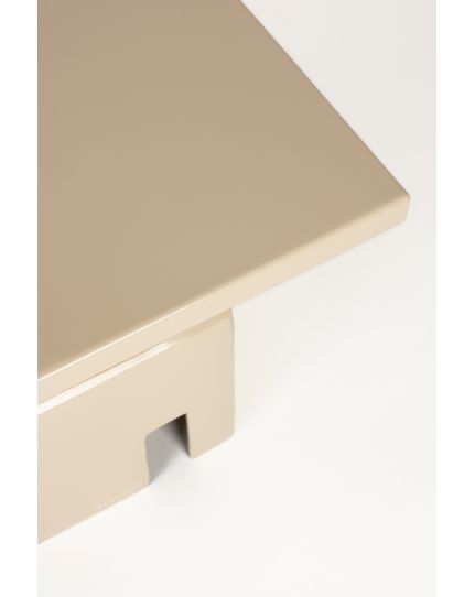 Chubby side table Front