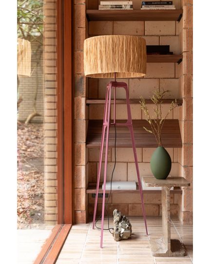 Afra floorlamp Front
