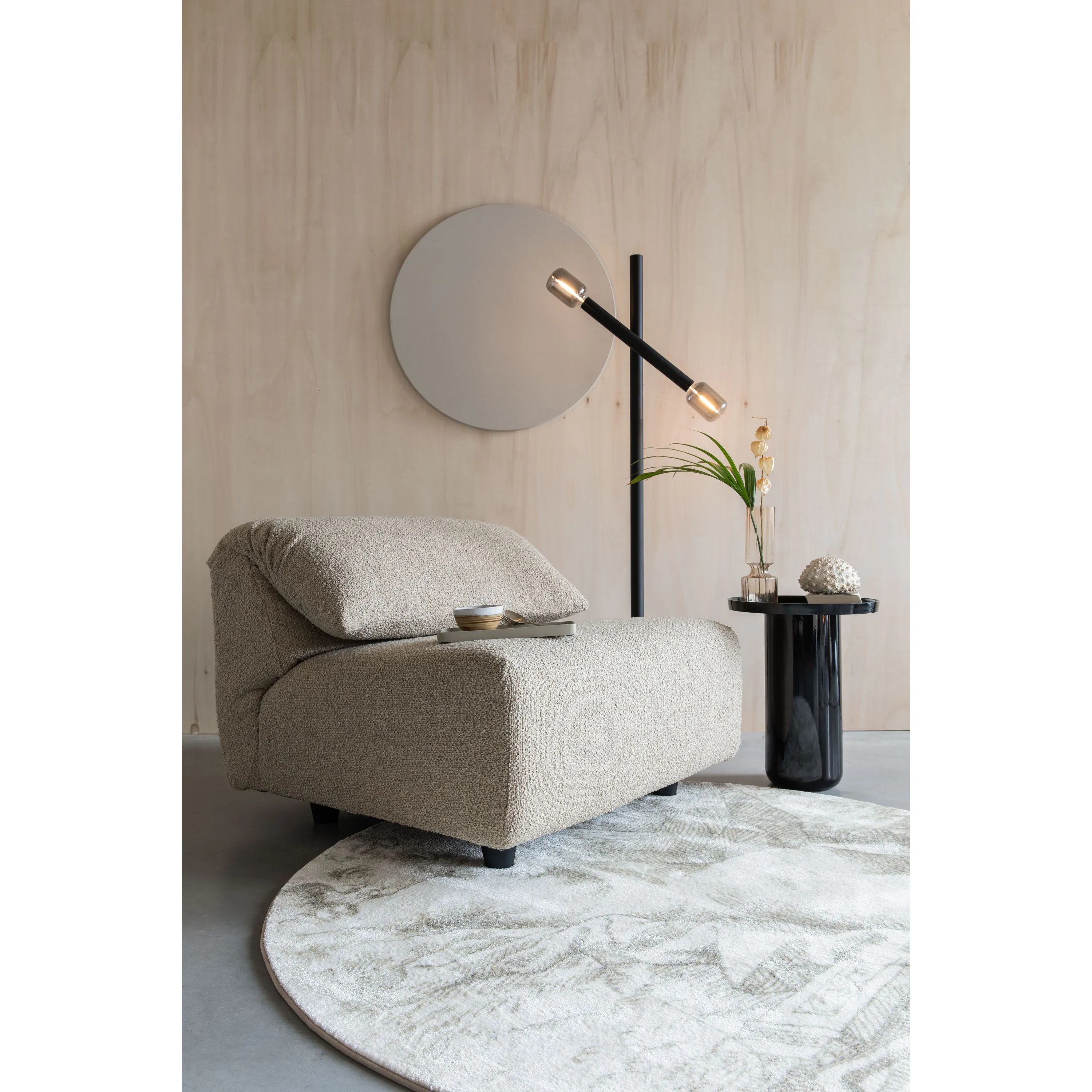 Shiny Bomb Side Table | Zuiver