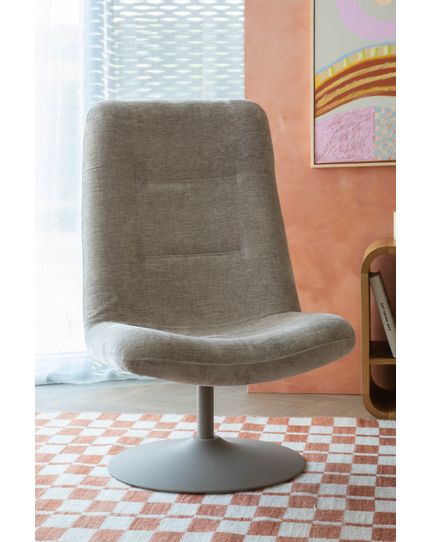 Ume lounge chair