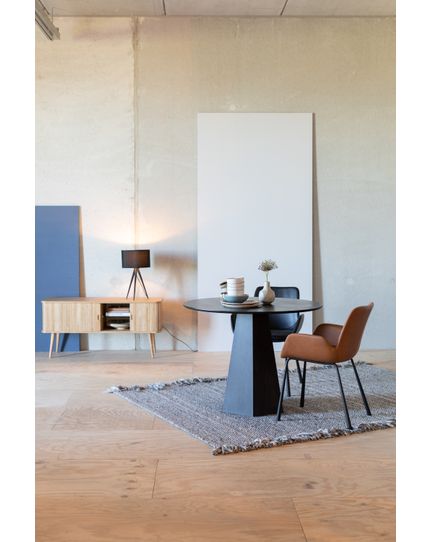 Brit LL armchair Front Side