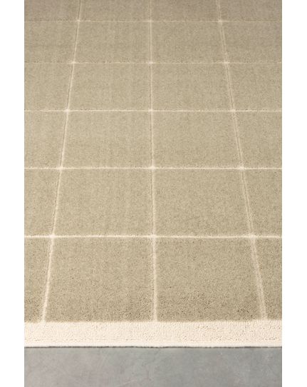 Kade carpet Front