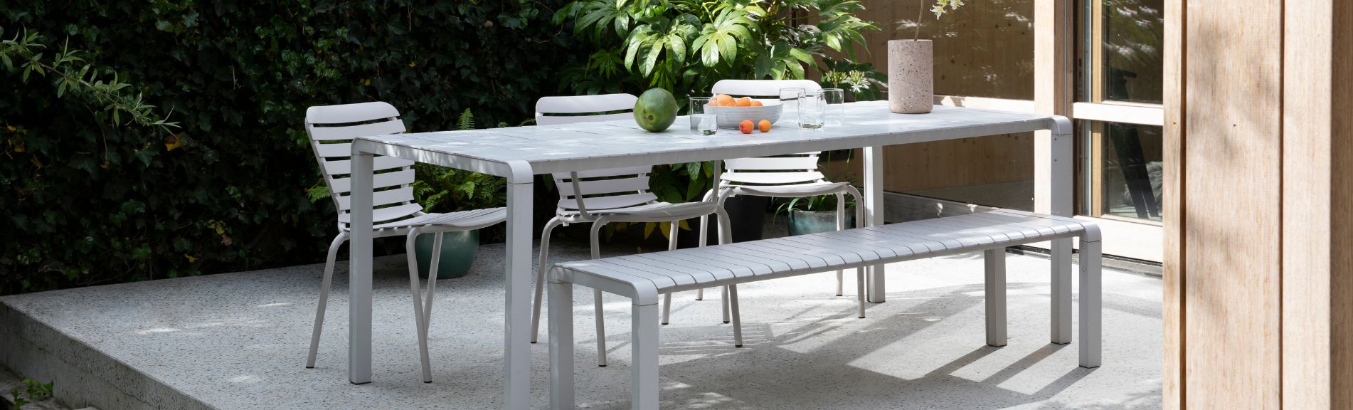 Let's sit outside!